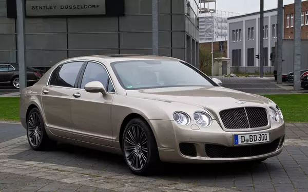 Bentley Continental Flying Spur Speed 6dm3 benzyna 3W BF4 1